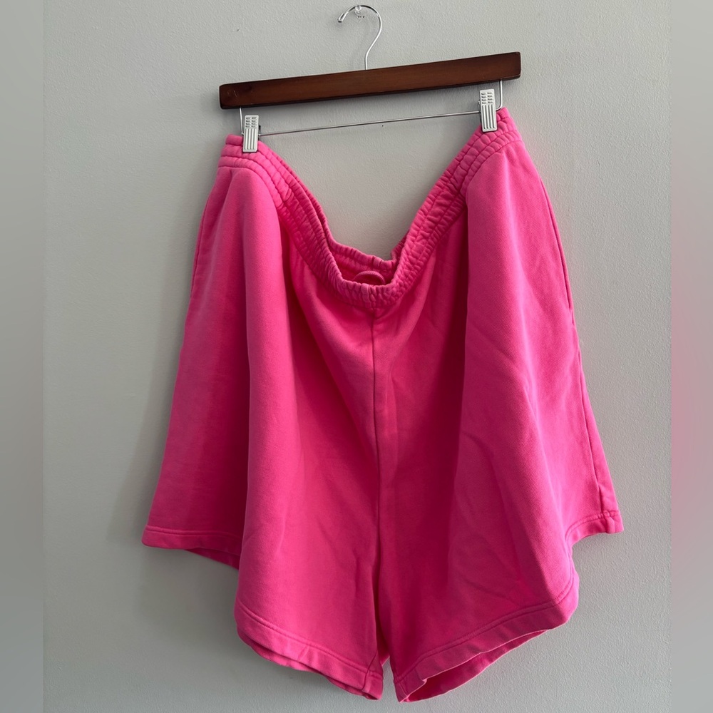 Skims Bubblegum Pink Shorts 4X Super Soft Comfy Fabric Barbiecore Loungewear